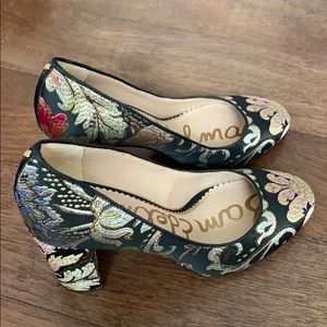 Sam Edelman pump